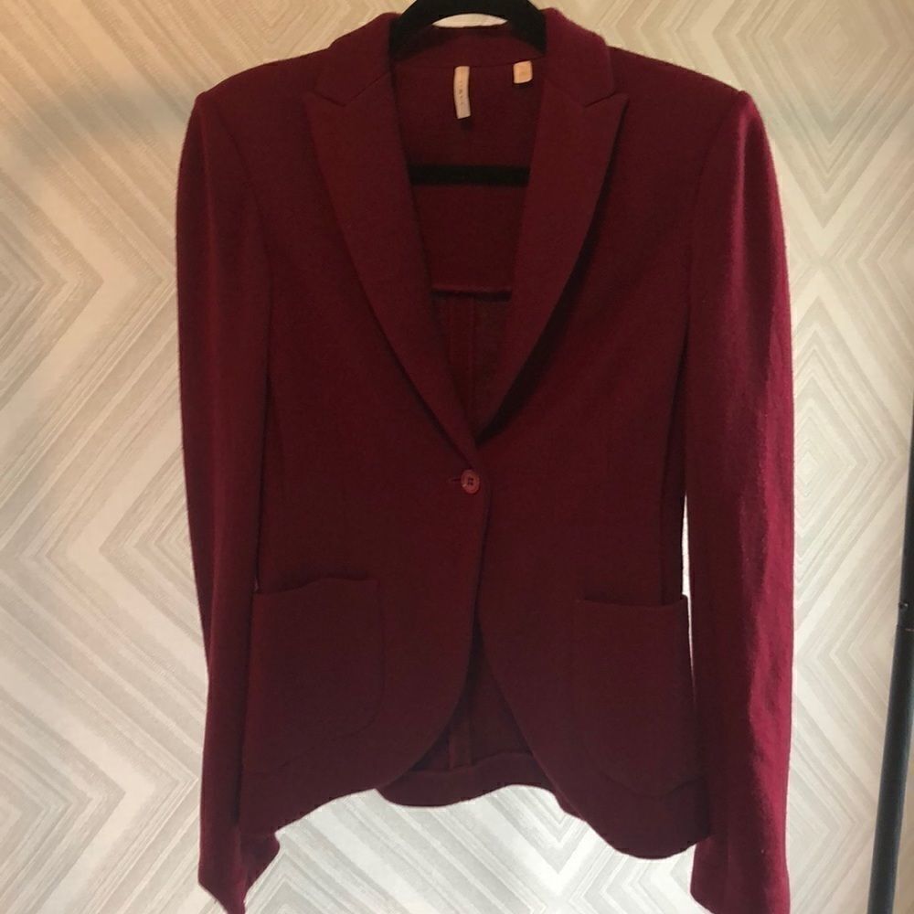 Iisli Maroon Wool One Button Blazer - Size 4